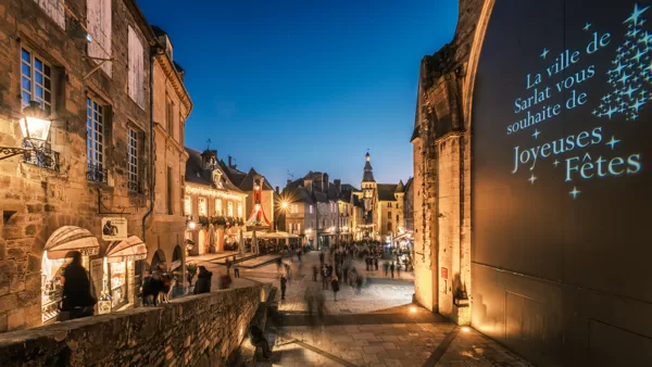 Visit the historic city of Sarlat-la-Caneda